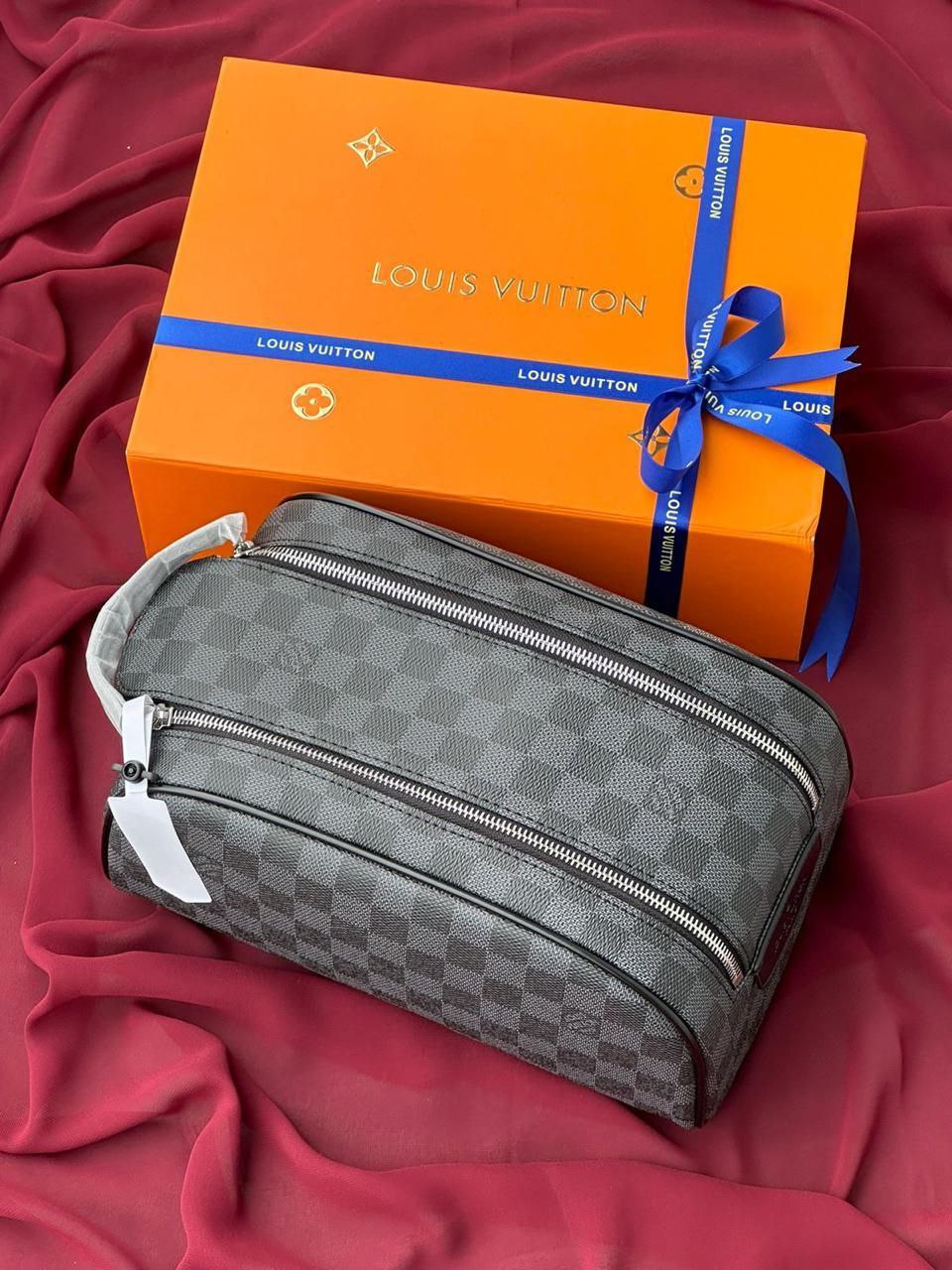 Dopp Kit with Silver-color hardware - Image 2