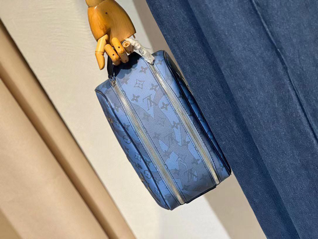 Men's Dopp Kit with Silver-color hardware - Image 3