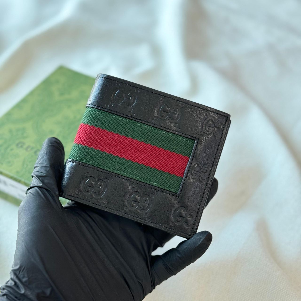 GUCCI SIGNATURE WEB WALLET