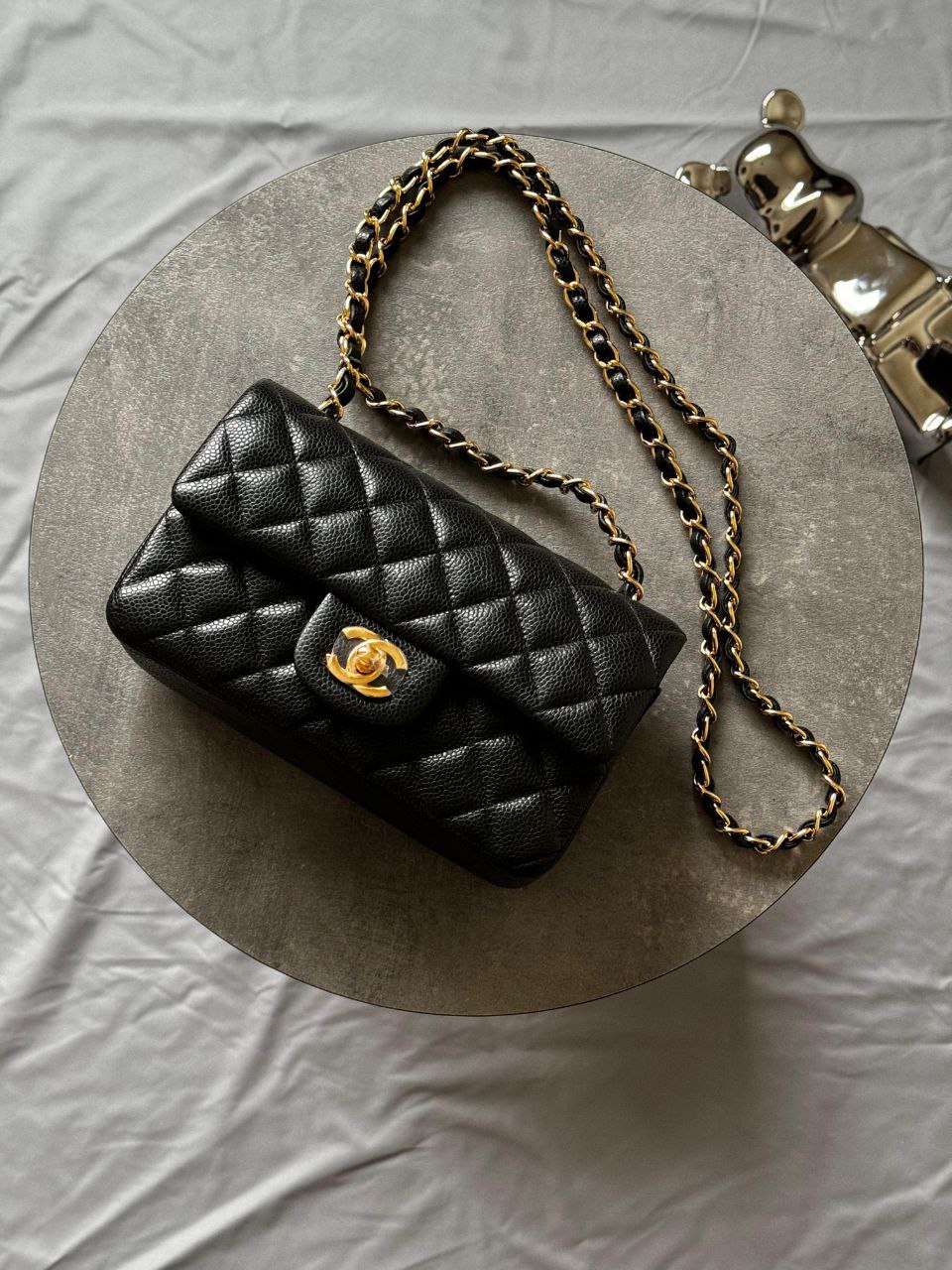 Chanel Burgundy Red Quilted Caviar Classic Bag Gold Hardware - Image 6